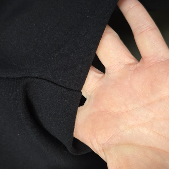 Torrid Black Crop Pixie Pants 3r  regular - Picture 10 of 10